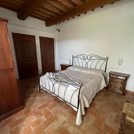 Agriturismo Piandimaggio ピエンツァ エクステリア 写真