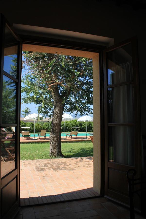 Agriturismo Piandimaggio ピエンツァ エクステリア 写真