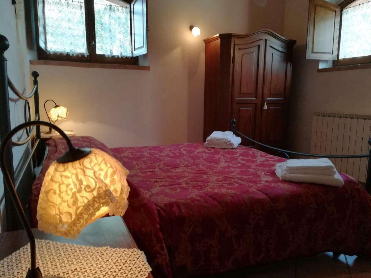 Agriturismo Piandimaggio ピエンツァ エクステリア 写真